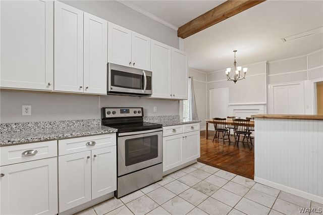 1305 Queen City Avenue, Tuscaloosa, AL 35401