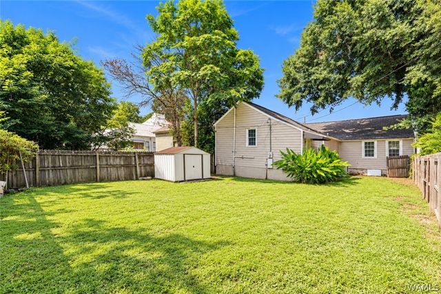 1305 Queen City Avenue, Tuscaloosa, AL 35401