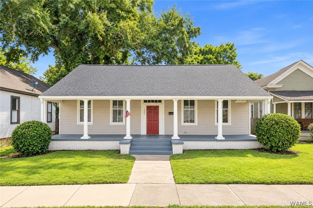 1305 Queen City Avenue, Tuscaloosa, AL 35401