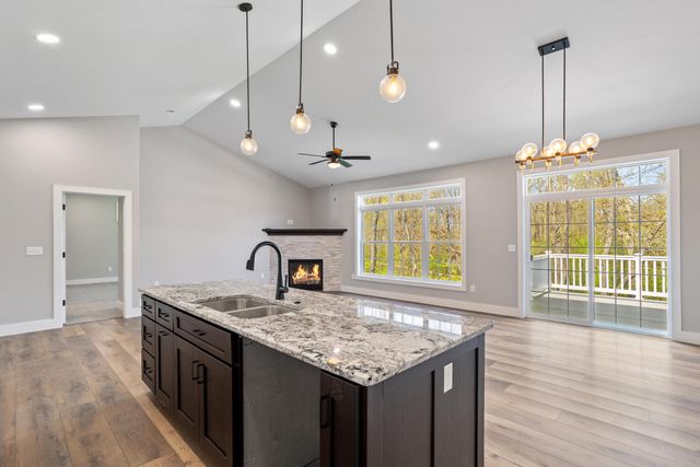 233 Auseon Court, Hillsdale, MI 49242