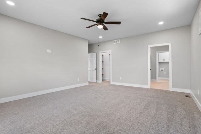 233 Auseon Court, Hillsdale, MI 49242