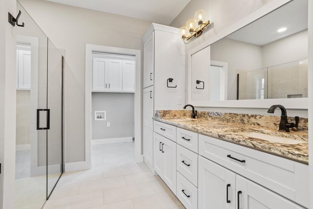 233 Auseon Court, Hillsdale, MI 49242