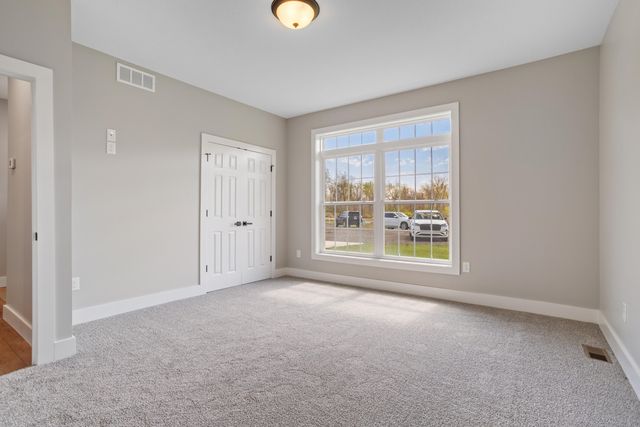 233 Auseon Court, Hillsdale, MI 49242