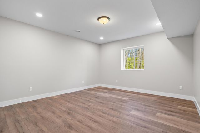 233 Auseon Court, Hillsdale, MI 49242
