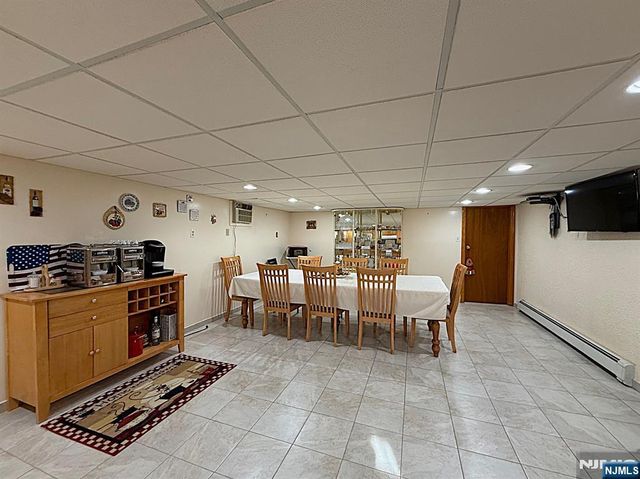 521 Weart Avenue, Lyndhurst, NJ 07071