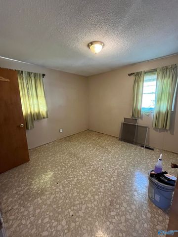 114 Colorado Avenue, Muscle Shoals, AL 35661