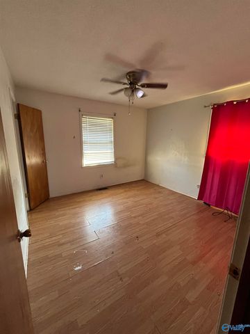 114 Colorado Avenue, Muscle Shoals, AL 35661