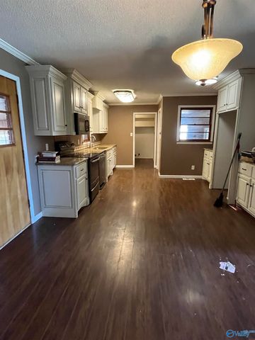 114 Colorado Avenue, Muscle Shoals, AL 35661