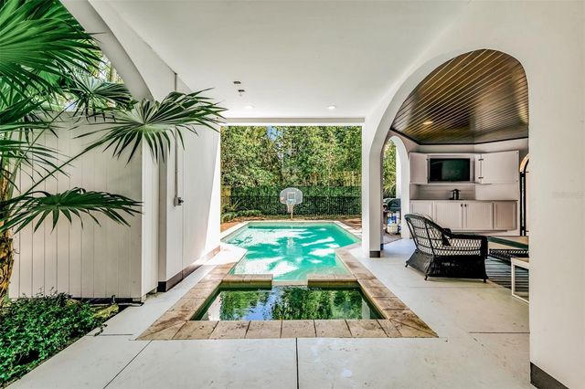 103 PARK AVENUE, Anna Maria, FL 34216