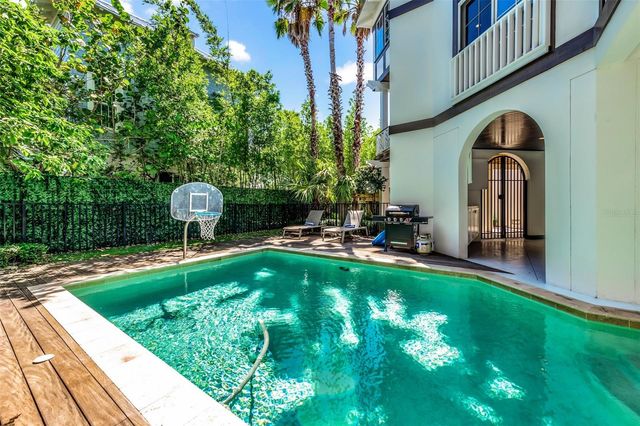 103 PARK AVENUE, Anna Maria, FL 34216