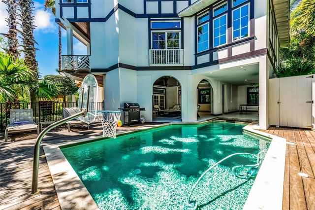103 PARK AVENUE, Anna Maria, FL 34216
