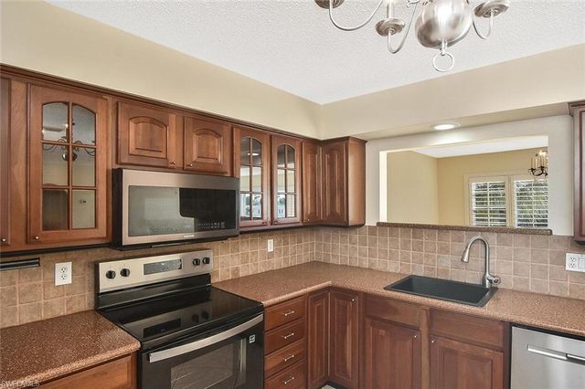 13511 Stratford Place CIR 302, Fort Myers, FL 33919