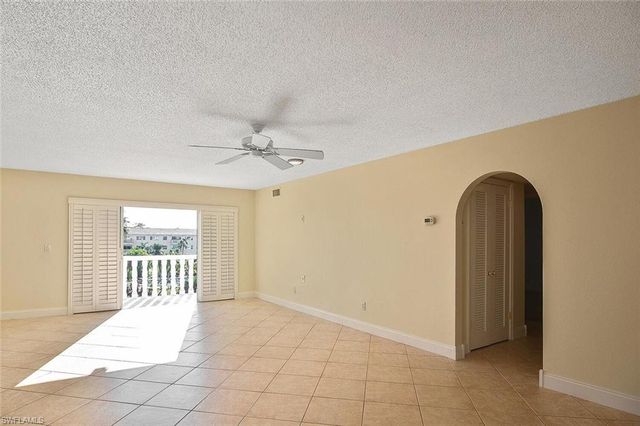13511 Stratford Place CIR 302, Fort Myers, FL 33919