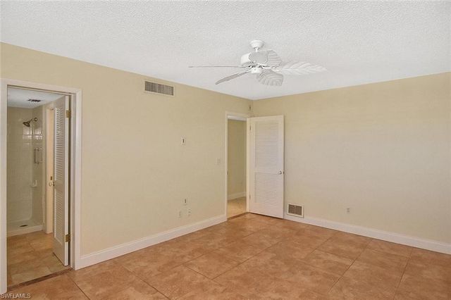 13511 Stratford Place CIR 302, Fort Myers, FL 33919