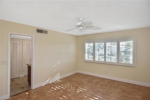 13511 Stratford Place CIR 302, Fort Myers, FL 33919
