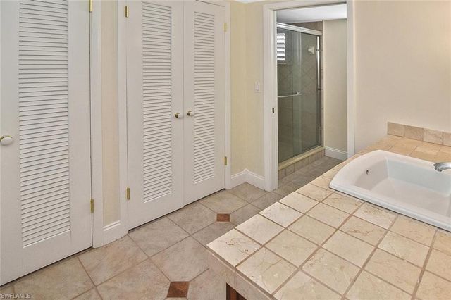 13511 Stratford Place CIR 302, Fort Myers, FL 33919