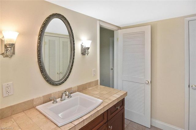 13511 Stratford Place CIR 302, Fort Myers, FL 33919