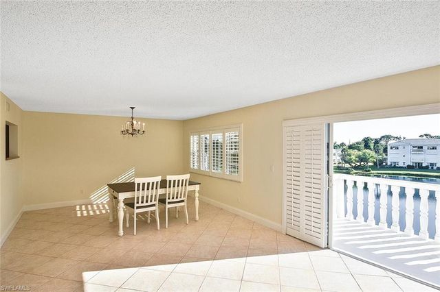 13511 Stratford Place CIR 302, Fort Myers, FL 33919