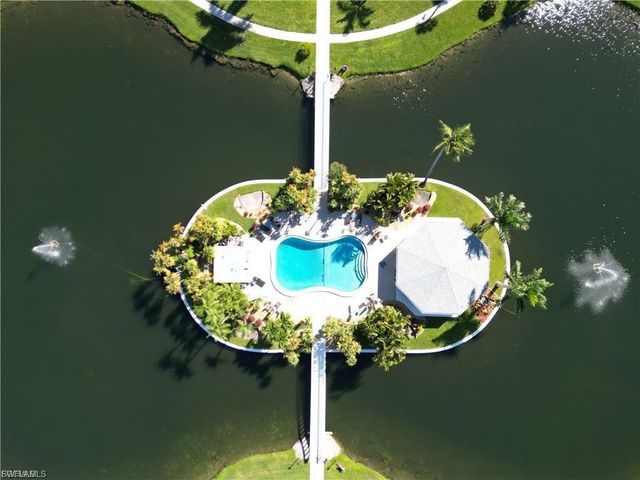 13511 Stratford Place CIR 302, Fort Myers, FL 33919