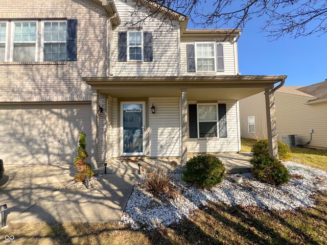 14243 Holly Berry Circle, Fishers, IN 46038