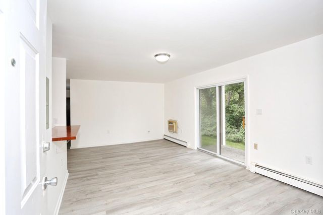 366 Concord Lane, Middletown, NY 10940