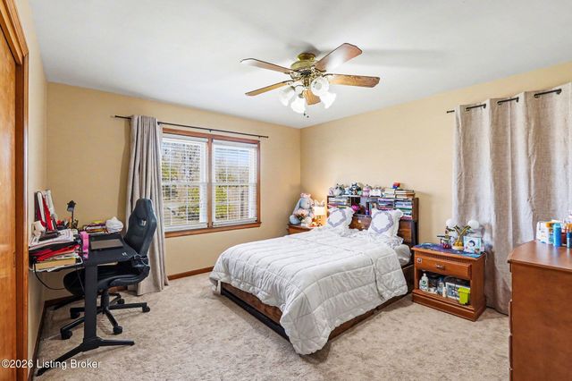 5410 Pamela Dr, Louisville, KY 40219