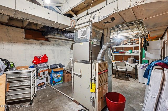 5410 Pamela Dr, Louisville, KY 40219