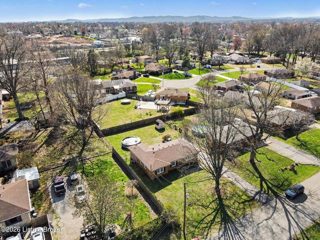 5410 Pamela Dr, Louisville, KY 40219