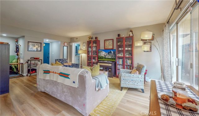 6225 Coldwater Canyon 109, North Hollywood, CA 91606