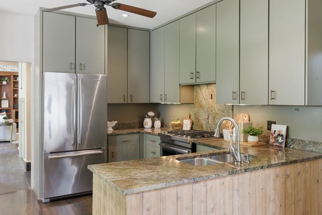 5142 Stanford Dr, Nashville, TN 37215