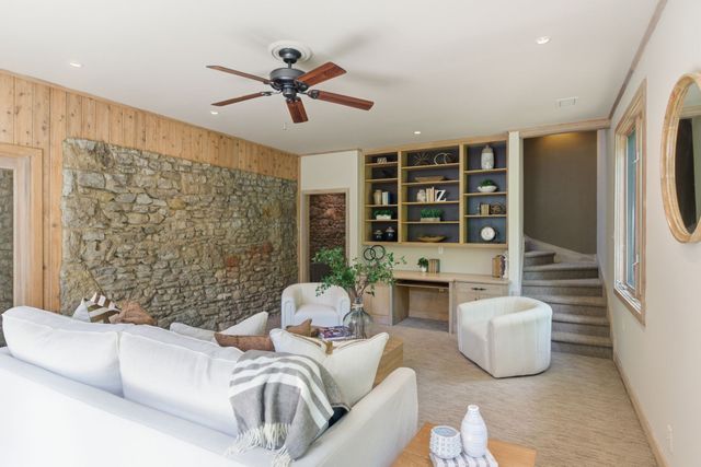 5142 Stanford Dr, Nashville, TN 37215