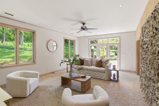 5142 Stanford Dr, Nashville, TN 37215