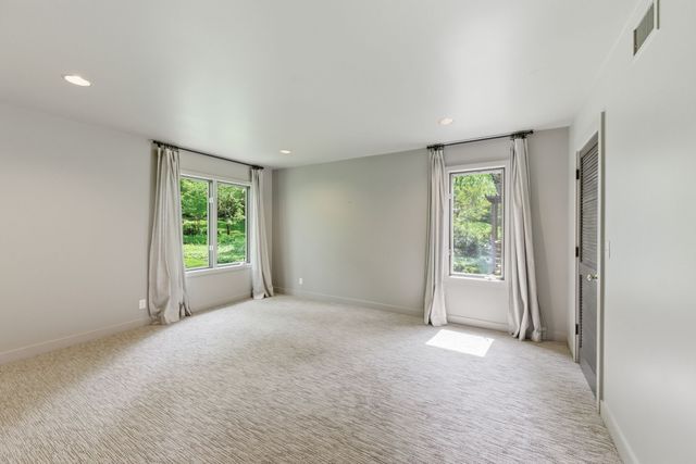 5142 Stanford Dr, Nashville, TN 37215