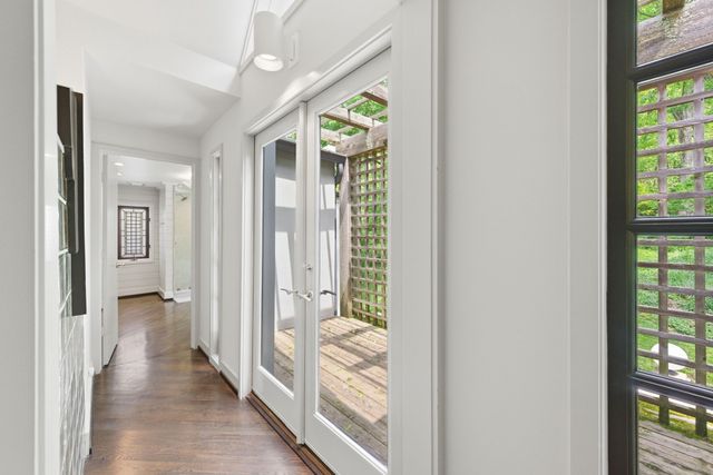 5142 Stanford Dr, Nashville, TN 37215