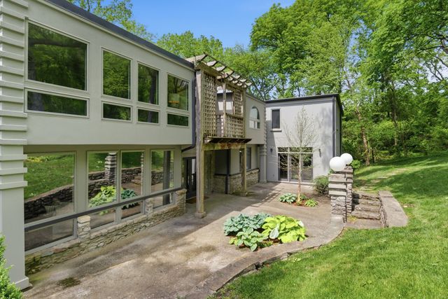 5142 Stanford Dr, Nashville, TN 37215