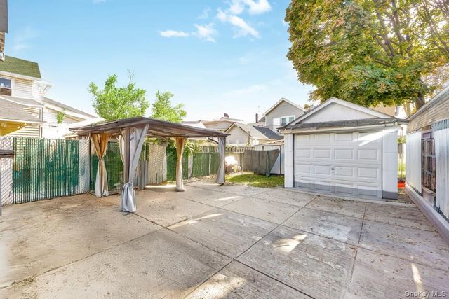 173-18 103rd Road, Jamaica, NY 11433