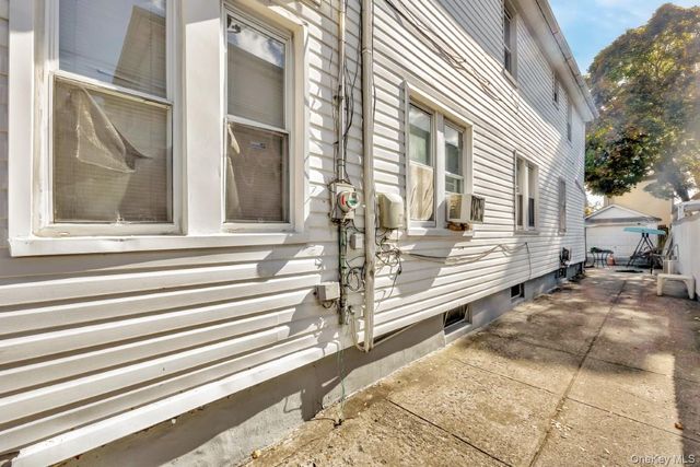 173-18 103rd Road, Jamaica, NY 11433