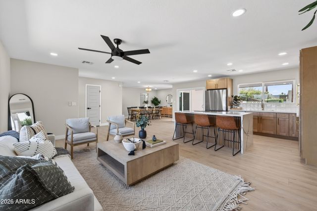 3422 S TERRACE Road, Tempe, AZ 85282