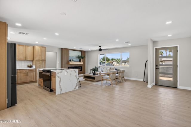 3422 S TERRACE Road, Tempe, AZ 85282