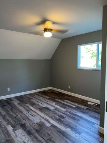 5990 Tyler Place, Merrillville, IN 46410