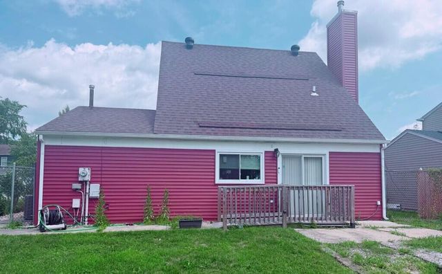5990 Tyler Place, Merrillville, IN 46410