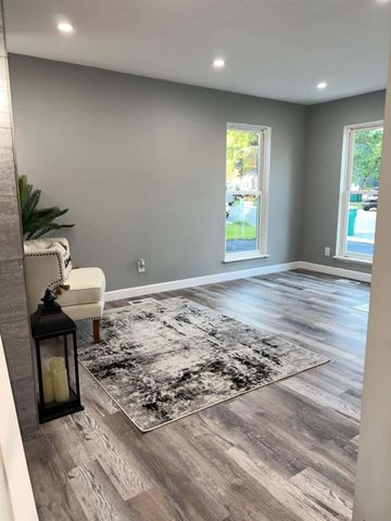 5990 Tyler Place, Merrillville, IN 46410
