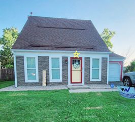 5990 Tyler Place, Merrillville, IN 46410