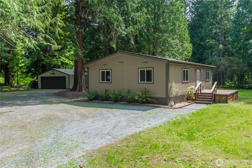 2079 Greenbriar Lane, Camano Island, WA 98282