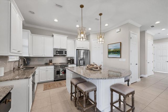 10310 LANDS END CIRCLE 39, Placida, FL 33946