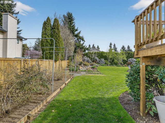 19428 DAYBREAK Ct, Oregon City, OR 97045