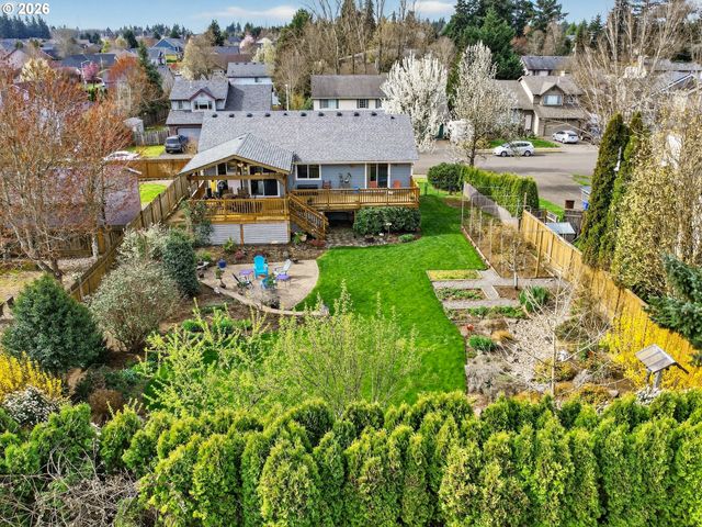 19428 DAYBREAK Ct, Oregon City, OR 97045