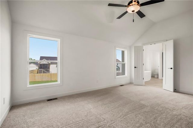 8485 Eagle Creek Drive, De Soto, KS 66018