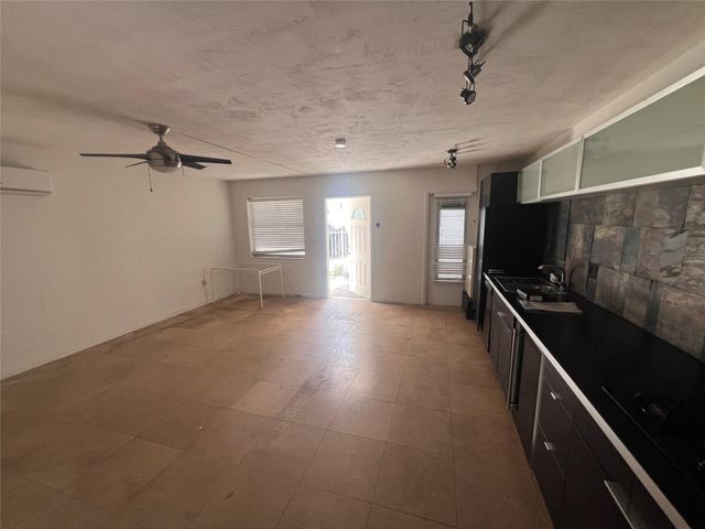 919 Michigan Avenue 3, Miami Beach, FL 33139