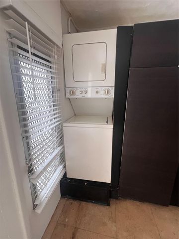 919 Michigan Avenue 3, Miami Beach, FL 33139